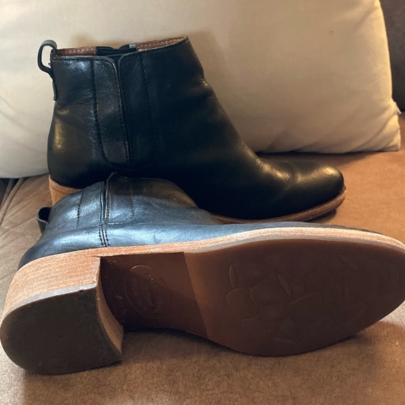 Ankle boots - Picture 4 of 4